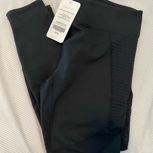 Fabletics XL Ankle Length Leggings